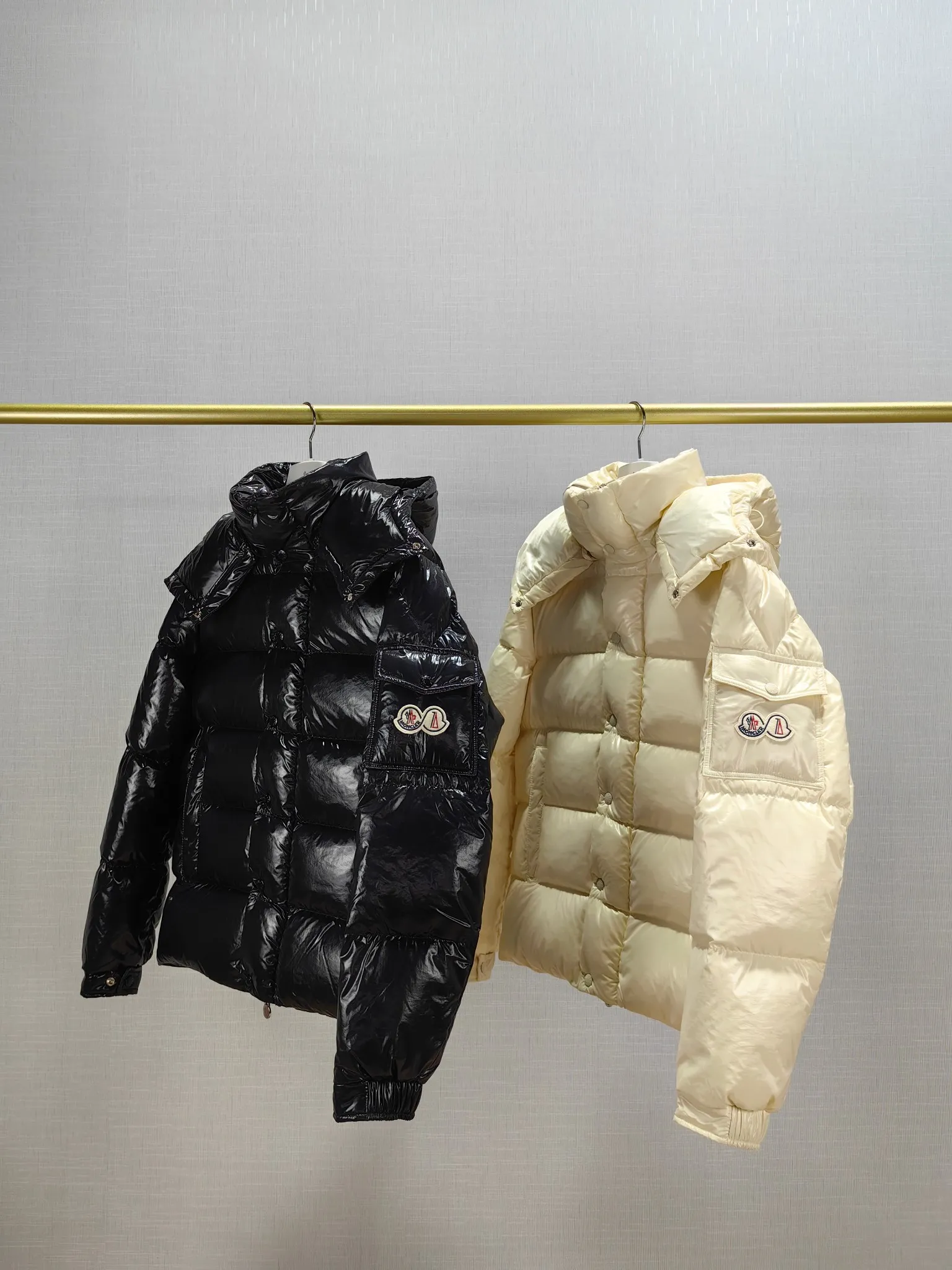 P390 Moncler/ 2026 70 、 。 DNA ， ， 。 Classic ， 、 。 Classic 70 。 Quality， 90 ，Premium Quality ， ，Black ！ Sizes M-3XL